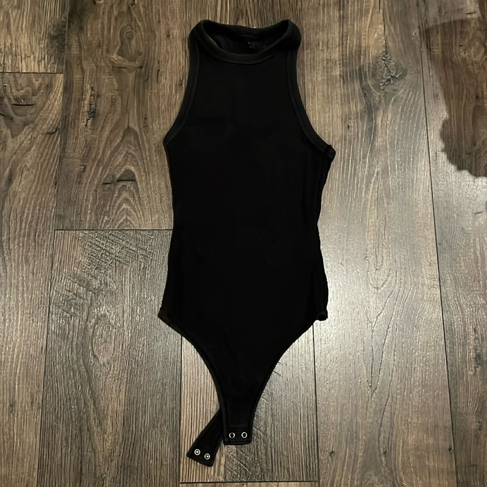 HIGH NECK TANK RIBBED KNIT BODY SUIT ABERCROMBIE